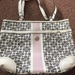 Coach White Shoulder Bag